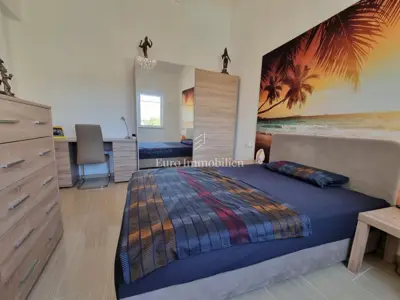 Wohnung 75 m², Tar - 2 Schlafzimmer und Terrasse - 10