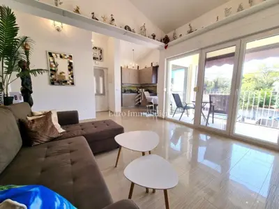 Wohnung 75 m², Tar - 2 Schlafzimmer und Terrasse - 3