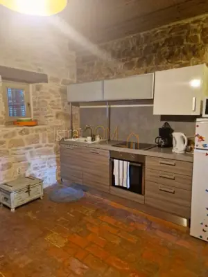 Haus 150 m², Svetvinčenat - Pool und eingezäuntes Anwesen - 2
