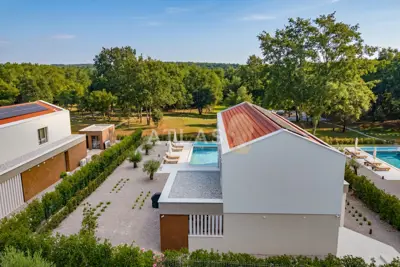 Vila 283 m², Labin - grijani bazen i okućnica 2.000 m² - 21