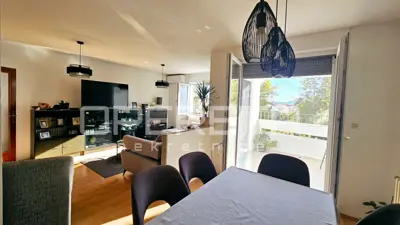 Zadar, Petrići – prostran stan 88 m², 3 spavaće sobe - 4