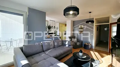 Zadar, Petrići – prostran stan 88 m², 3 spavaće sobe - 2