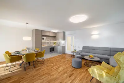 Apartment 94 m², Strožanac, garden 146 m² and jacuzzi - 8