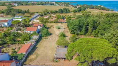 Novigrad, surroundings! Building plot 300 m from the sea! - 2