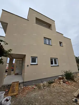 Wohnung im 2. Stock, Valdebek - Neubau mit großer Terrasse - 2