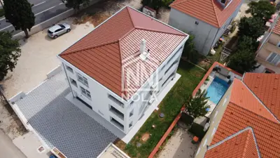Stan 74 m², Biograd na Moru - pogled na more i 4 terase - 3