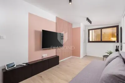 Stan 84 m², Opatija - Centar, 170 m od mora