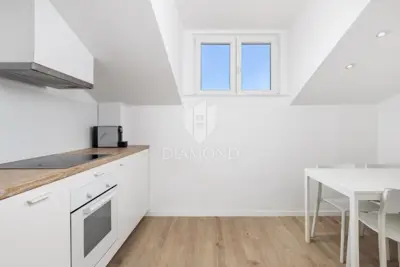 Stan 84 m², Opatija - Centar, 170 m od mora - 15