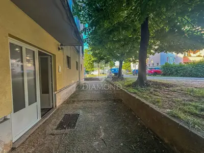 Stan 79 m², Umag - pogled na more i centar - 14