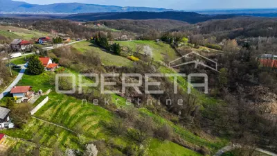 Građevinsko zemljište 1.720 m², Donji Laduč, otvoren pogled - 9