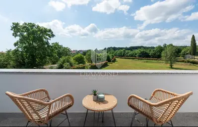 Luxusvilla mit zwei Pools in ruhiger Lage - 11