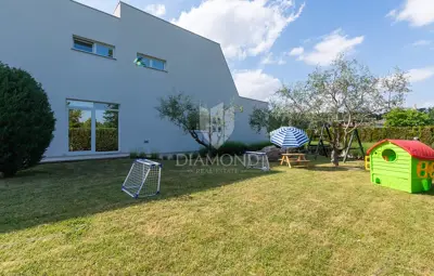Luxusvilla mit zwei Pools in ruhiger Lage - 19
