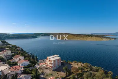 Wohnung 102 m², Kraljevica - erste Reihe zum Meer