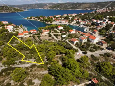Building land 1 029 m², Ražanj, sea view