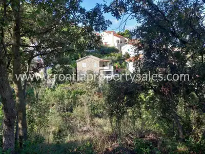 Grundstück, Brač, 1 076 m², 305 000 € - 9