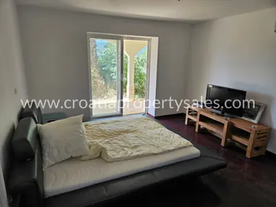 Haus 171 m², Vinišće - ruhige Lage in der Nähe des Strandes - 5
