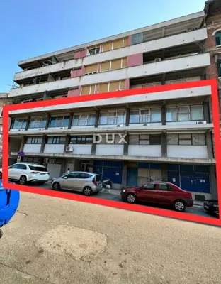 Commercial building 1,200 m², Rijeka Centar - city center