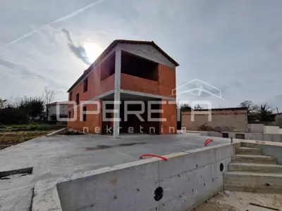 Istria, Svetvinčenat, new house with a pool surrounded by nature - 8