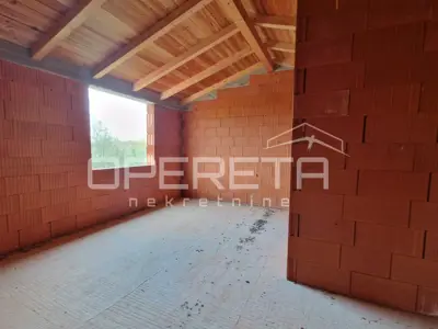 Istria, Svetvinčenat, new house with a pool surrounded by nature - 11