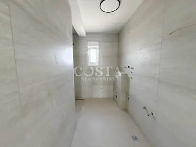 Wohnung 106 m², Rovanjska - 3 Schlafzimmer, Terrasse mit Meerblick - 10