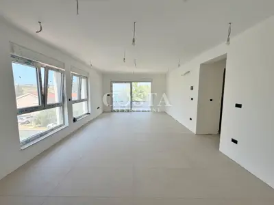 Wohnung 106 m², Rovanjska - 3 Schlafzimmer, Terrasse mit Meerblick - 6