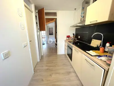 Stan 83 m², Červar-Porat, Poreč - 3 spavaće sobe - 7