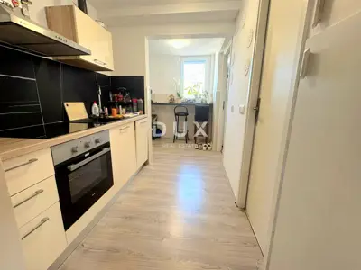 Stan 83 m², Červar-Porat, Poreč - 3 spavaće sobe - 6