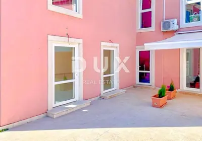 Gewerbefläche 95 m², Novigrad - Erdgeschoss und Schaufenster - 2