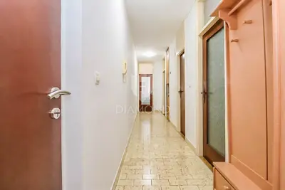 Funkcionalan obiteljski stan sa dvije spavaće sobe, Pula - 7