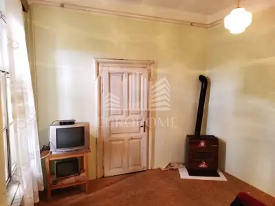 Kuća 304 m², Otočac - mirna lokacija blizu centra - 13