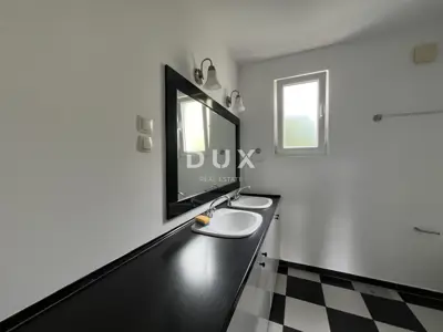 Kuća 367 m², Matulji - mirna lokacija i pogled na more - 22