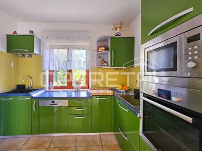 Moderna kuća na padinama Klisa, udobnost i priroda u savršenoj ravnoteži - 21