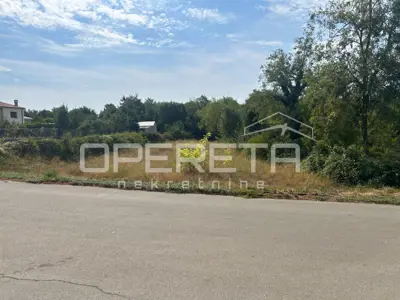 Građevinsko zemljište, Žminj 1.043 m², dozvola i komunalije plaćene - 6