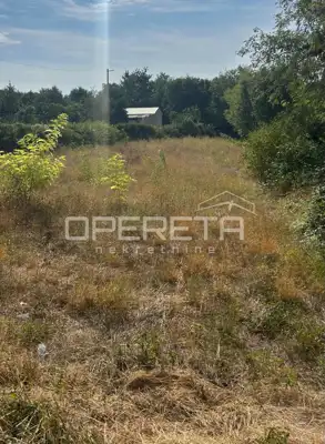 Građevinsko zemljište, Žminj 1.043 m², dozvola i komunalije plaćene - 7