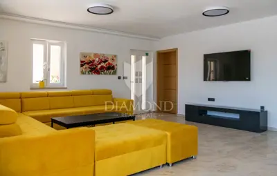 Villa 278 m², Barban - bazen i pomoćni objekt - 9