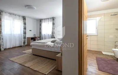 Villa 278 m², Barban - bazen i pomoćni objekt - 20