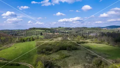 Estate in Krnjak, drinking water sources and 66% arable land - 5