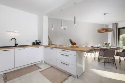 Vila 320 m², Malinska na Krku, 100 m od plaže - 12