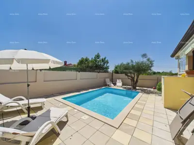 House 260 m², Poreč - pool and landscaped yard - 20