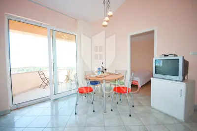 Villa in Medulin, Meerblick und etabliertes Tourismusgeschäft - 3