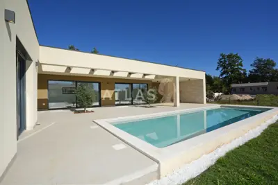 House for sale in Žminj, 170 m²