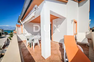 Haus 350 m², Nin - 4 Wohneinheiten und 100 m von dem Strand