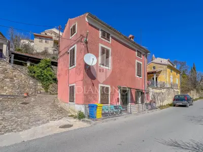 Kuća 102 m², Motovun - otvoren pogled na prirodu