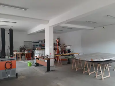 House 330 m², Valmade, Pula - mixed-use residential-commercial - 14