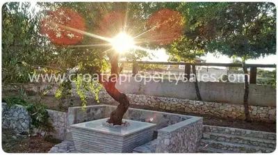 Kuća, Brač, 130 m², 398 000 € - 12