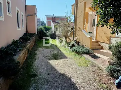 House 247 m², Pakoštane - three apartments and summer kitchen - 21
