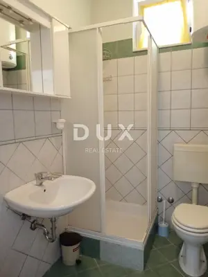 House 247 m², Pakoštane - three apartments and summer kitchen - 10