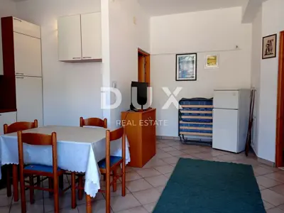 House 247 m², Pakoštane - three apartments and summer kitchen - 6