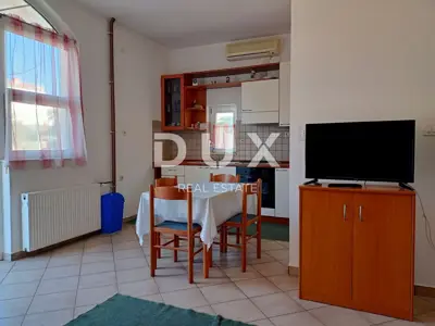 House 247 m², Pakoštane - three apartments and summer kitchen - 7