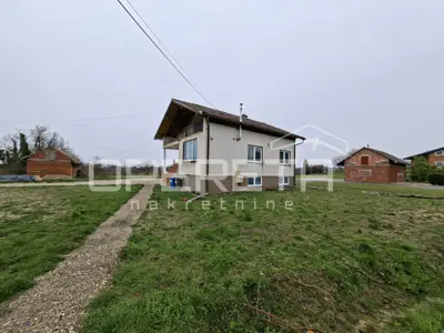 Haus 98 m², Frkanovec, ruhige Siedlung für das Familienleben